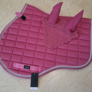 Conjunto HKM Sports Equipment mantilla y orejeras Manchester color rosa magenta USO GENERAL - Imagen 2